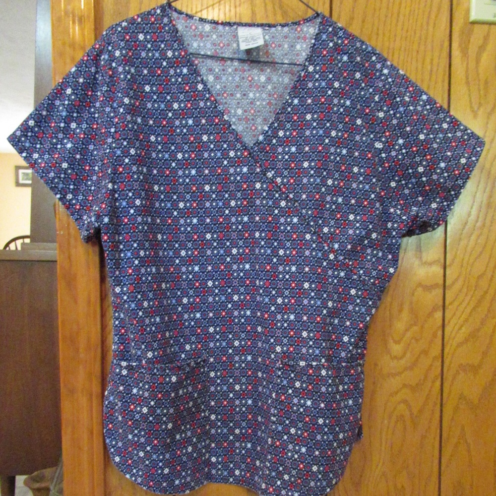 Scrub top